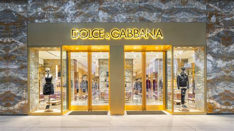 dolce and gabbana store locations